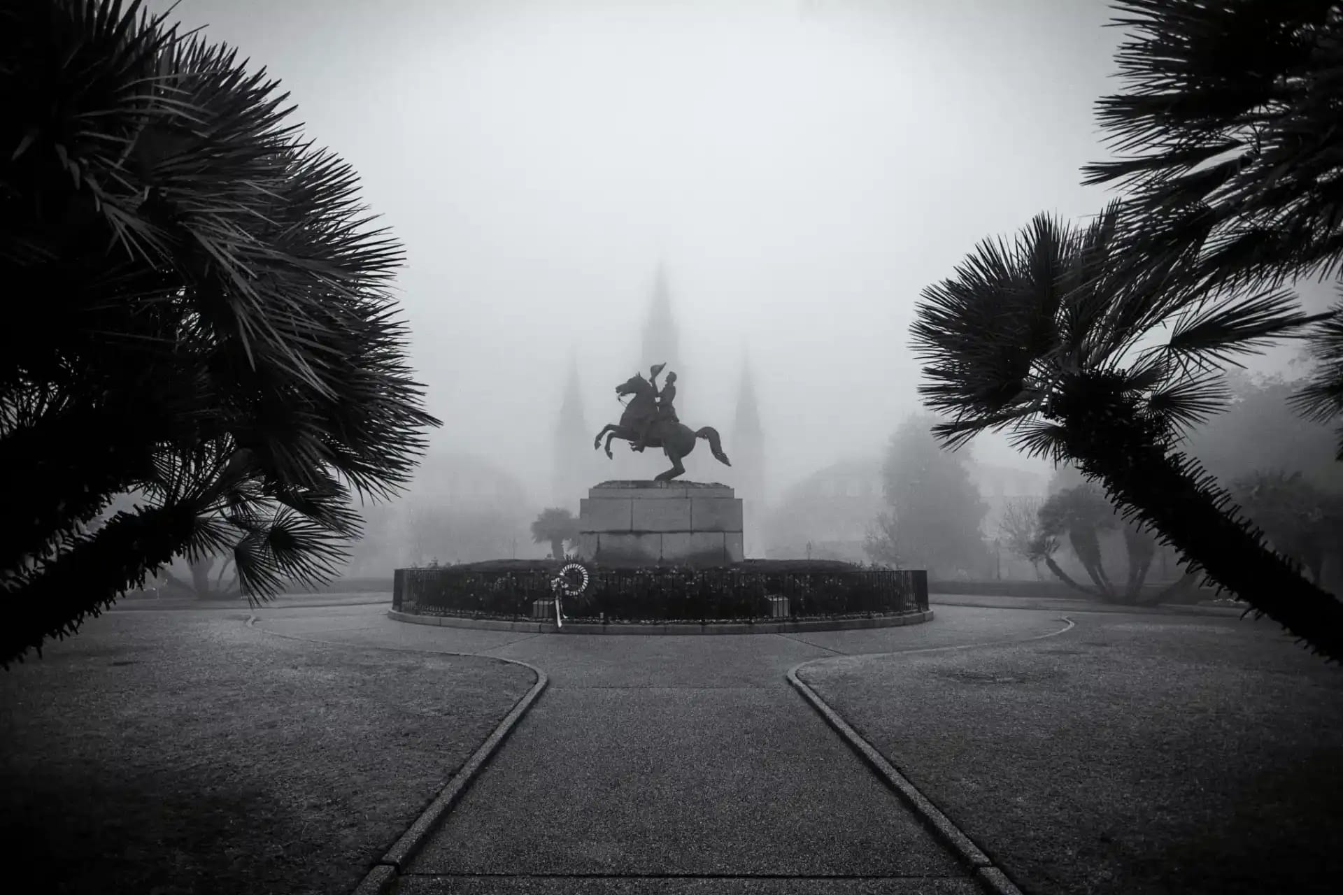 streetcar in new orleans